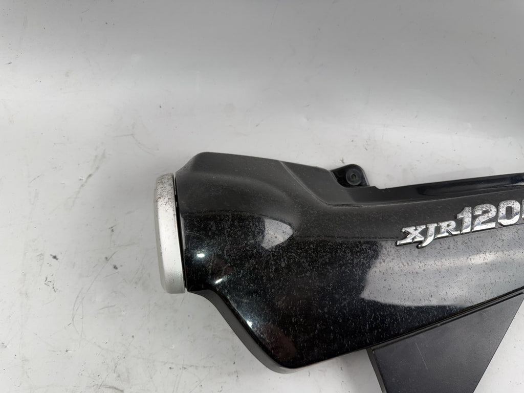 Yamaha XJR 1200 4PU Seitendeckel left Verkleidung Sidecover links Abdeckung