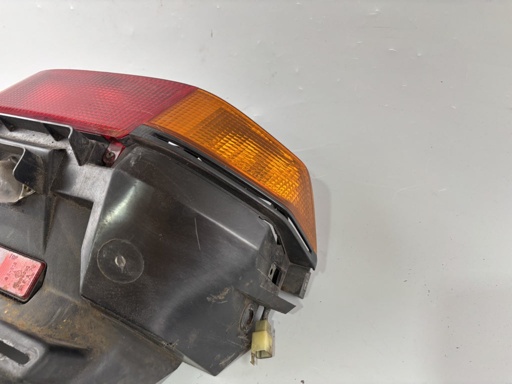 Yamaha Majesty 250 Rücklicht Kennzeichenhalter Fender Schutzblech Blinker