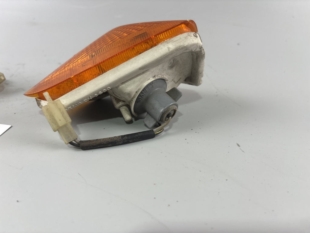 Kawasaki ZZR600D ZX600D Blinker Turn Signal Lighters