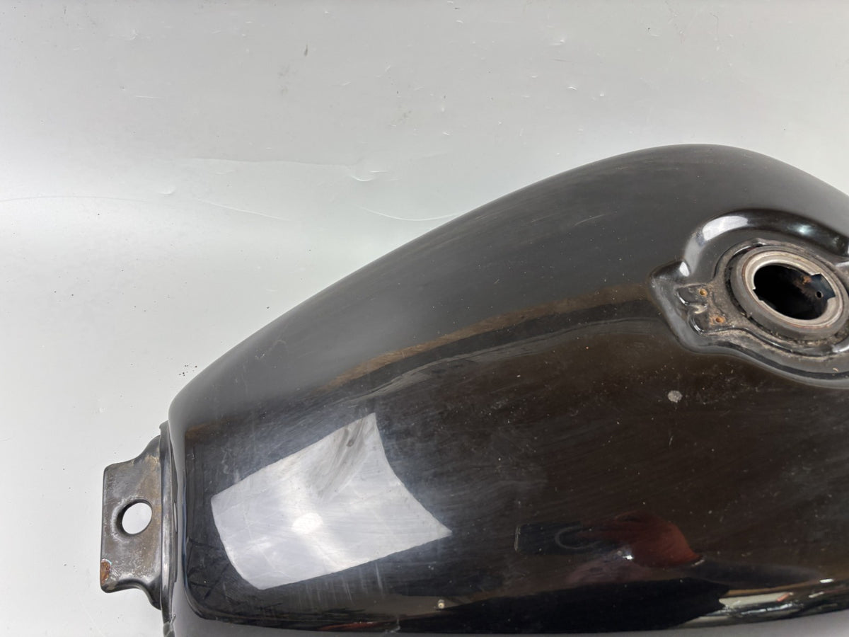 Honda CX500 C PC01 Güllepumpe Benzintank Tank Fuel Gas Kraftstoff Treibstoff
