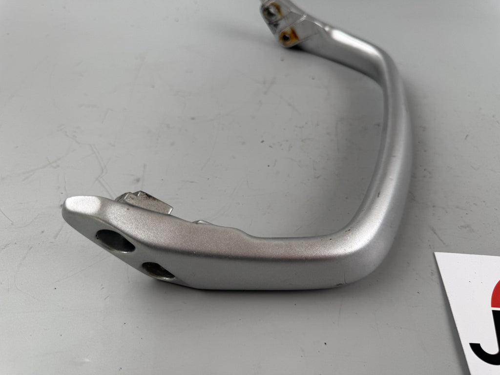Yamaha XJR1300 RP02 Soziusgriff Spoiler Heck Haltegriff