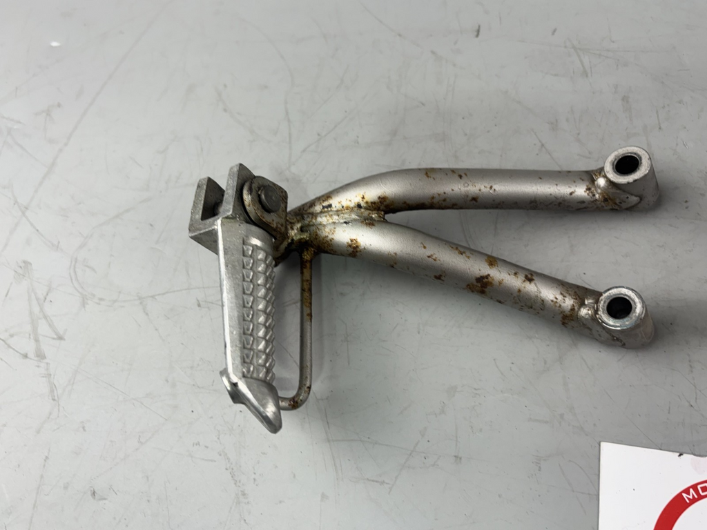 Suzuki RF 600 R GN76A Soziusfußraste Beifahrerfußraste Foot Step Hanger