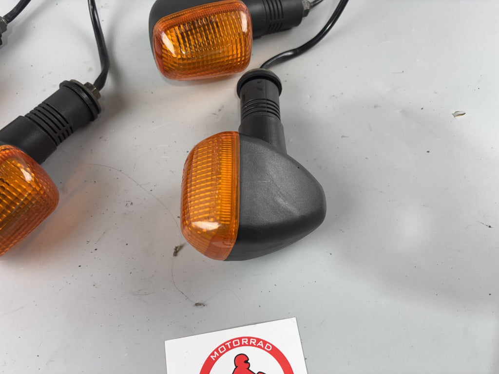 Suzuki SV650 N AV Blinkerpaar Blinkerset Turn Signal Lighters Licht Lampe