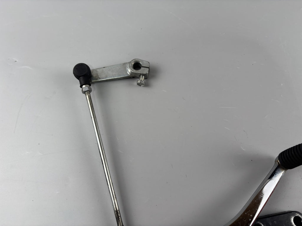 Suzuki GSX 650 F FA WVCJ Schaltgestänge Schaltpedal Schaltung Switch Motor