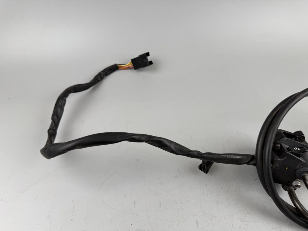 Suzuki GSX750 AE Inazuma Lenkerschalter rechts right Handlebar Choke Switch