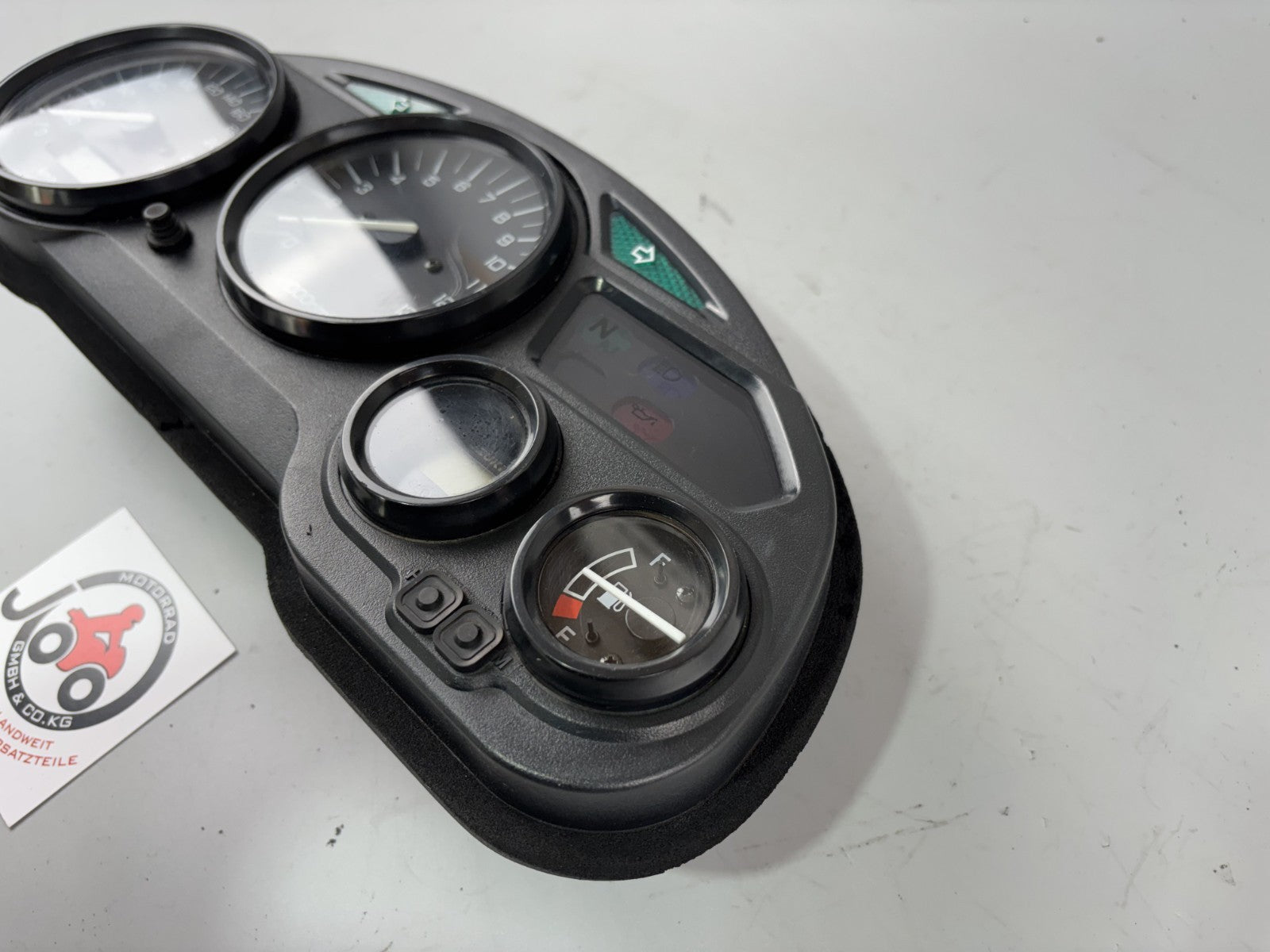 Suzuki GSX 750 F AK11 Tacho Speedometer DZM Drehzahlmesser Instrumente Cockpit