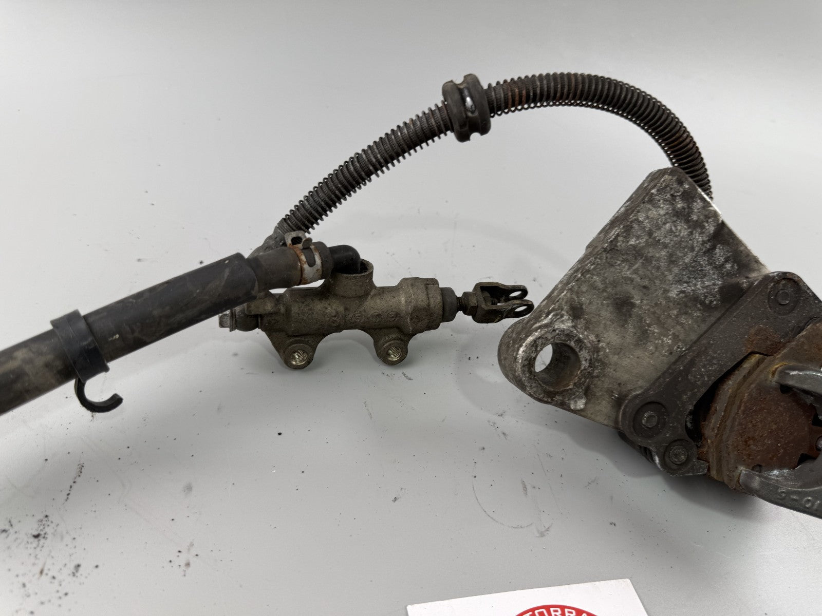 Kawasaki ZX-6R ZX600F Bremsanlage Brake Bremse hinten back Sattel Pumpe