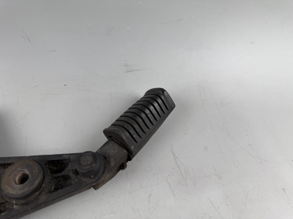 Kawasaki Z 750 GT KZ750P Fußrastenanlage Foot Hangers Steps rechts right