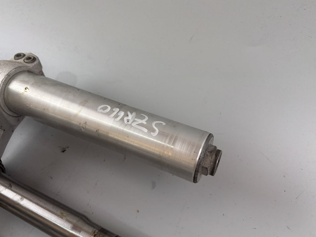 Yamaha SZR 660 Belgarda 4SU Gabel Standrohr Tauchrohr Fork Absorber