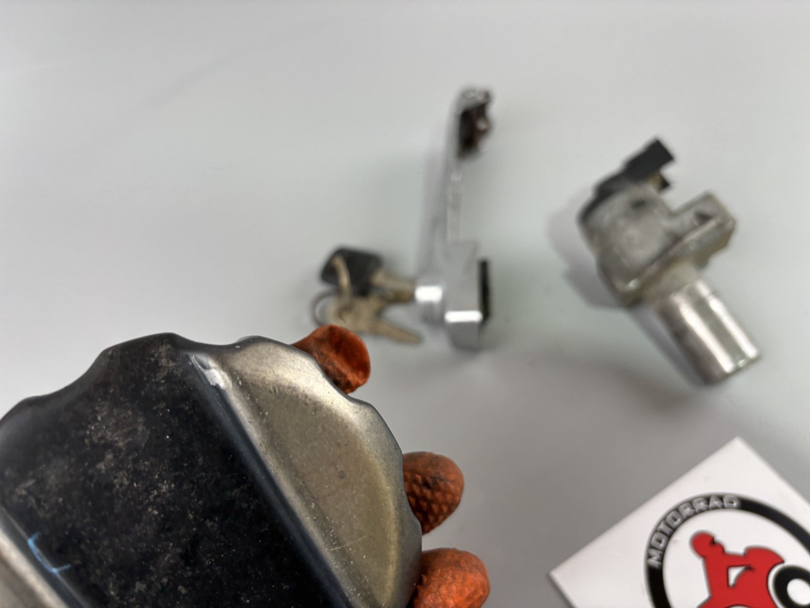 Honda CX500 C PC01 Güllepumpe Schlosssatz Tankschloss Zündschloss Lock Key