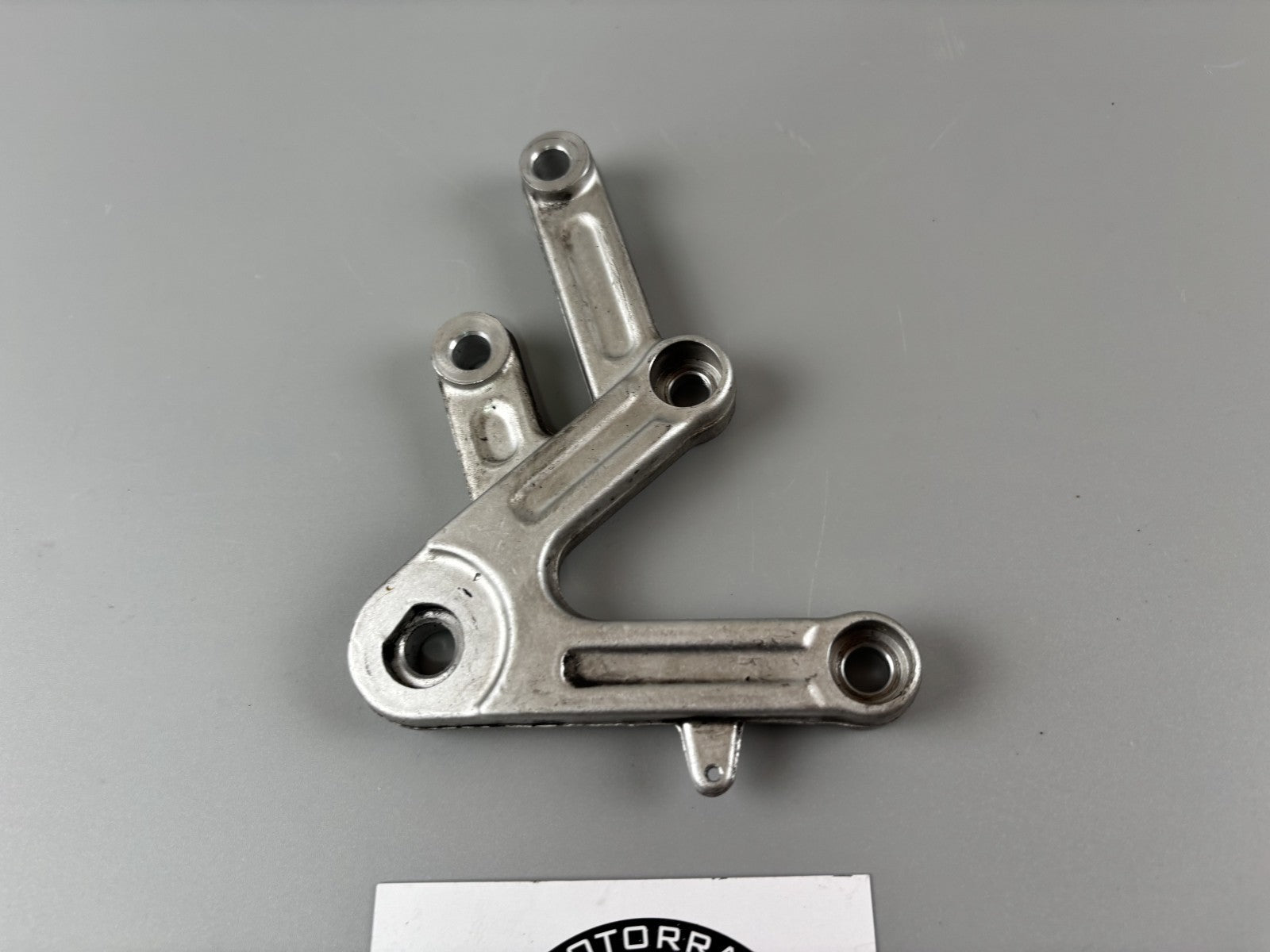 Triumph Daytona 955 T 595 Fußrastenhalteplatte Holder Hanger rechts right