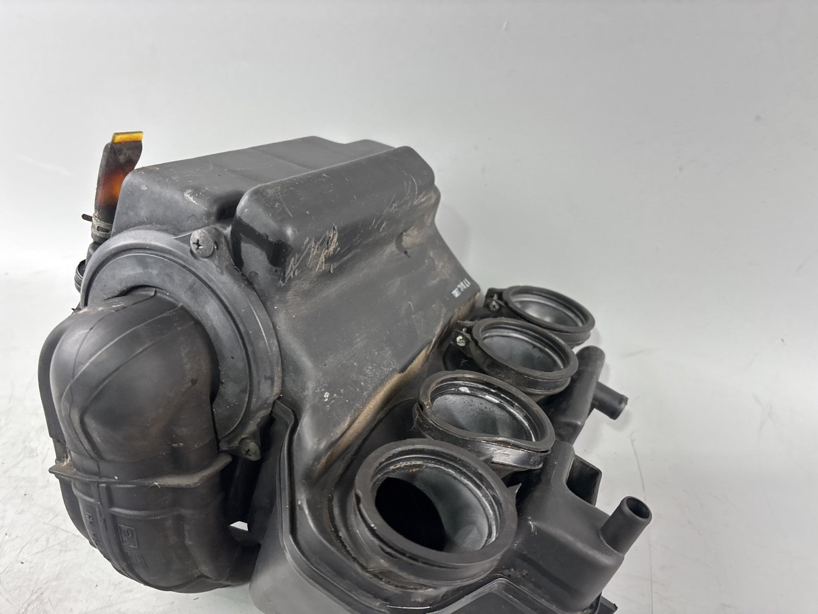 Honda CBF 600 S PC38 Luftfilterkasten Airbox Ansaugung Motor Engine