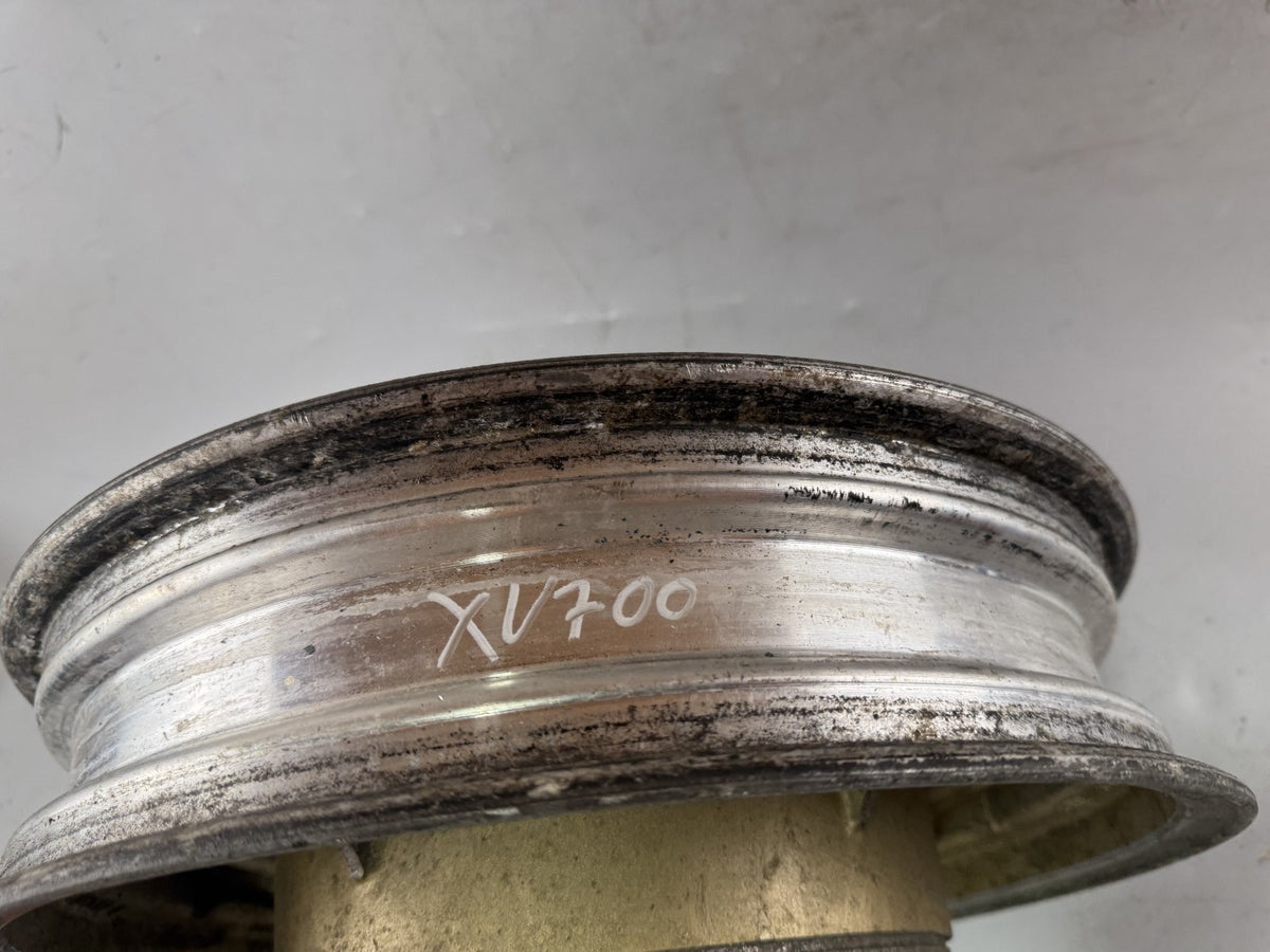 Yamaha XV700 Virago 56E Hinterradfelge Wheel Felge hinten back Rad RIM