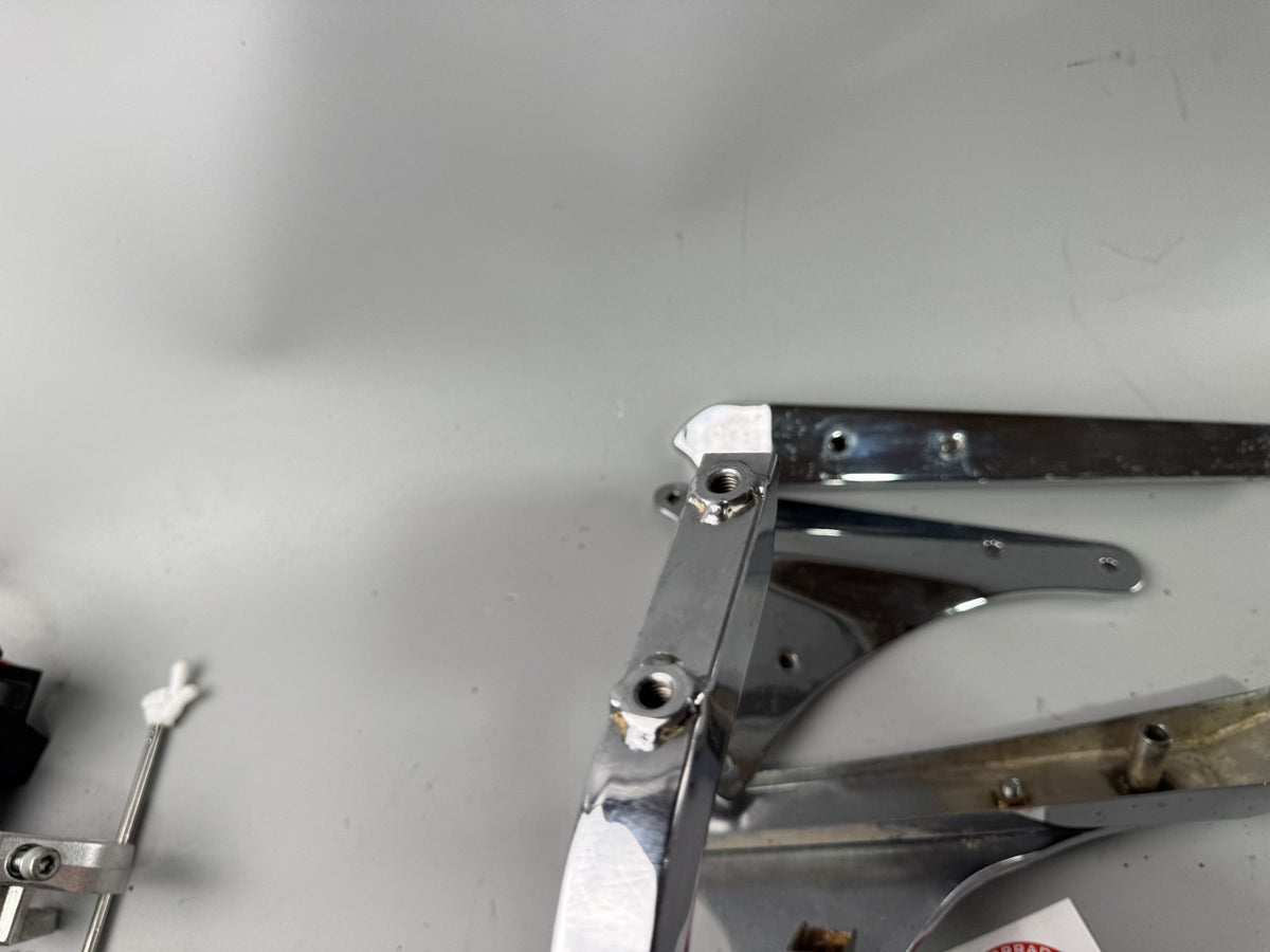 Kawasaki ZL600 Eliminator Sissy Bar Haltegriff Halterungen Heck Spoiler