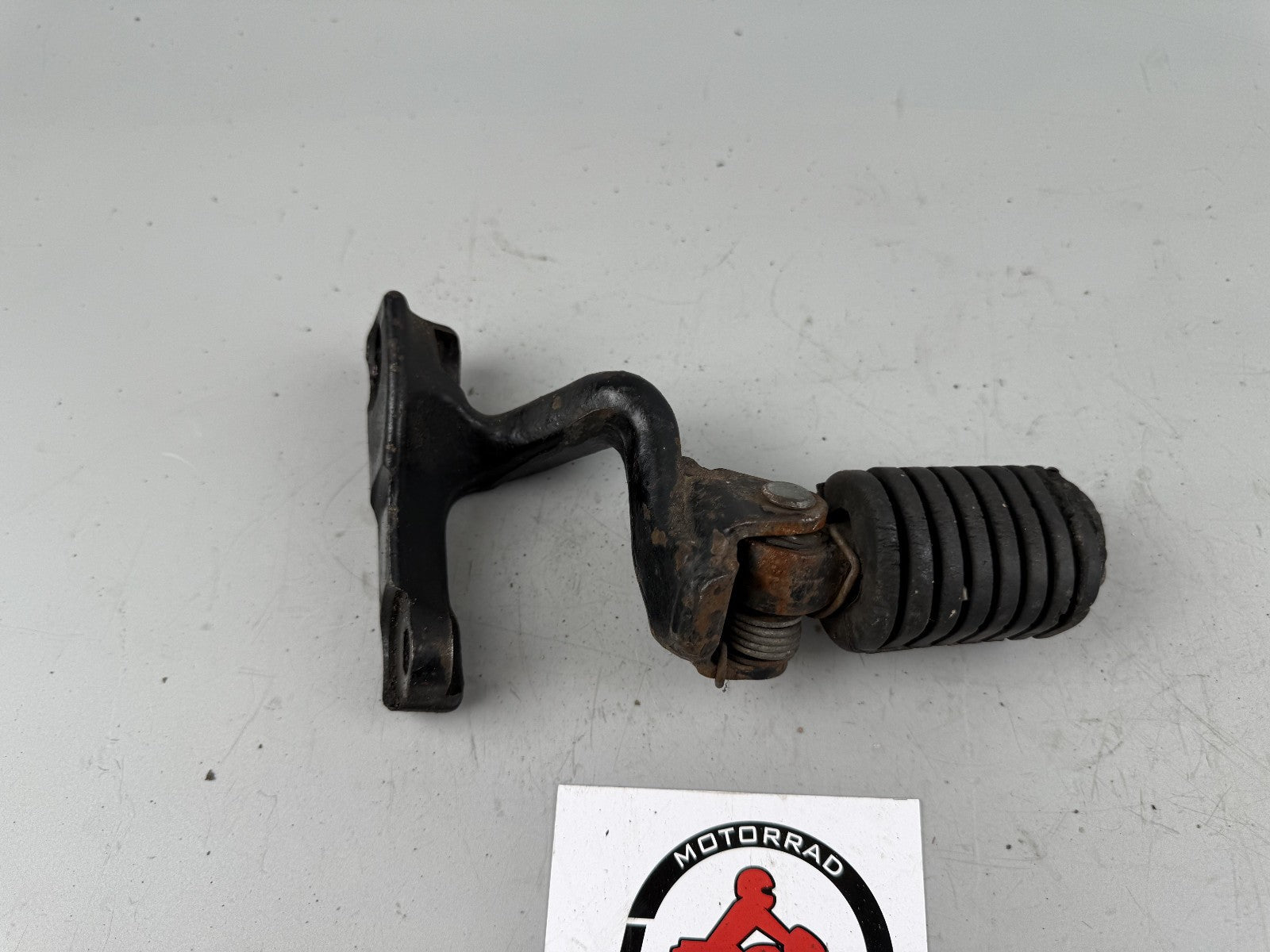 Honda XL350 R ND03 Fußrastenanlage Fußraste Hangers front vorne rechts right