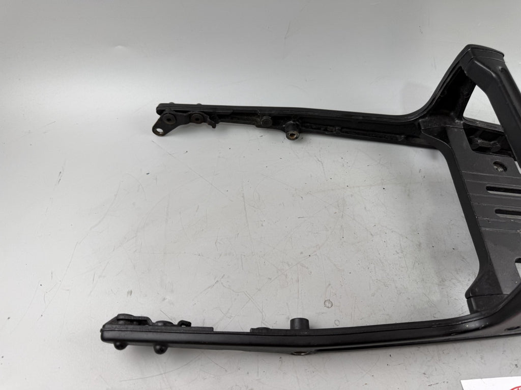 Kawasaki Z 750 GT KZ750P Gepäckträger Spoiler Träger hinten bag Kofferträger
