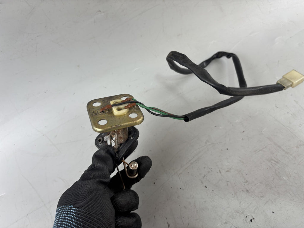 Yamaha FJ1200 3CW 3YA Tankgeber Füllstandsgeber Fuel Anzeige Instrumente