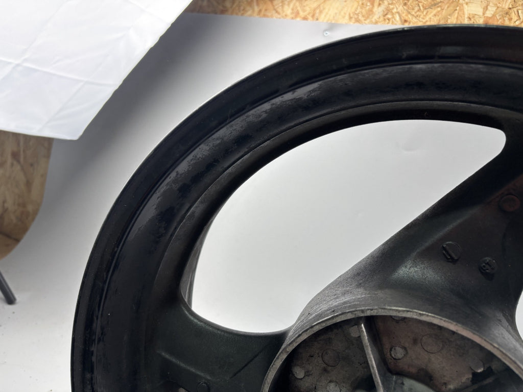 Honda VTR1000 F SC36 Firestorm Hinterradfelge Felge Rim Rad hinten back Reifen