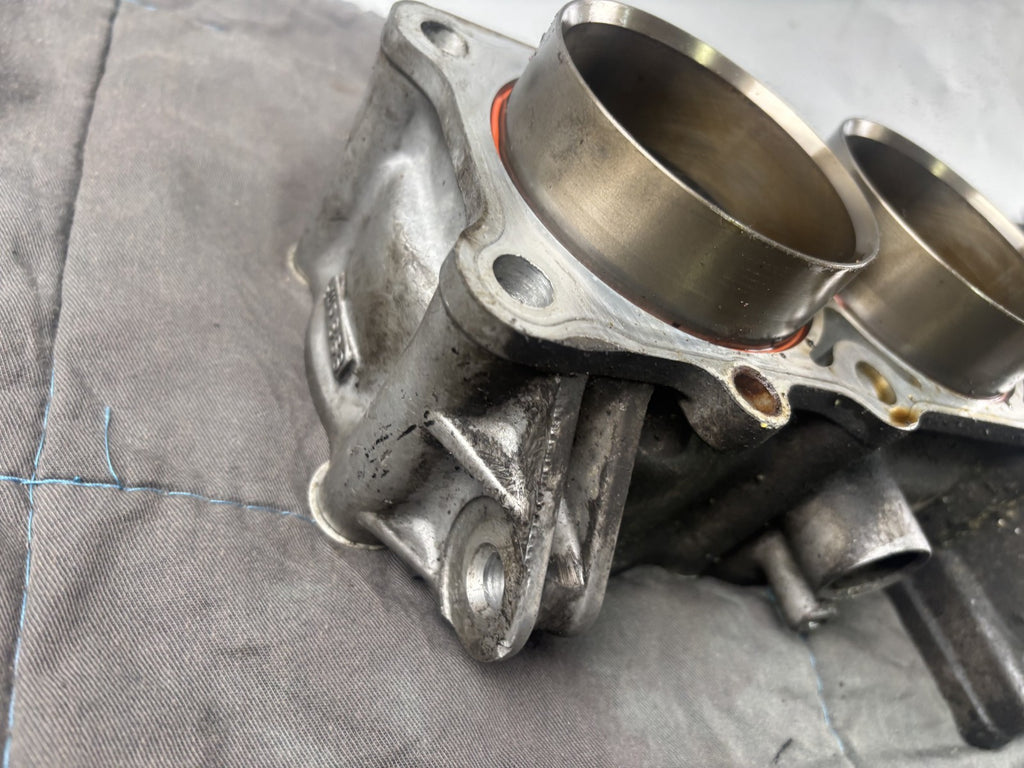 Honda CBR 1000F SC24 Zylinder Kolben Cylinder Motor Engine