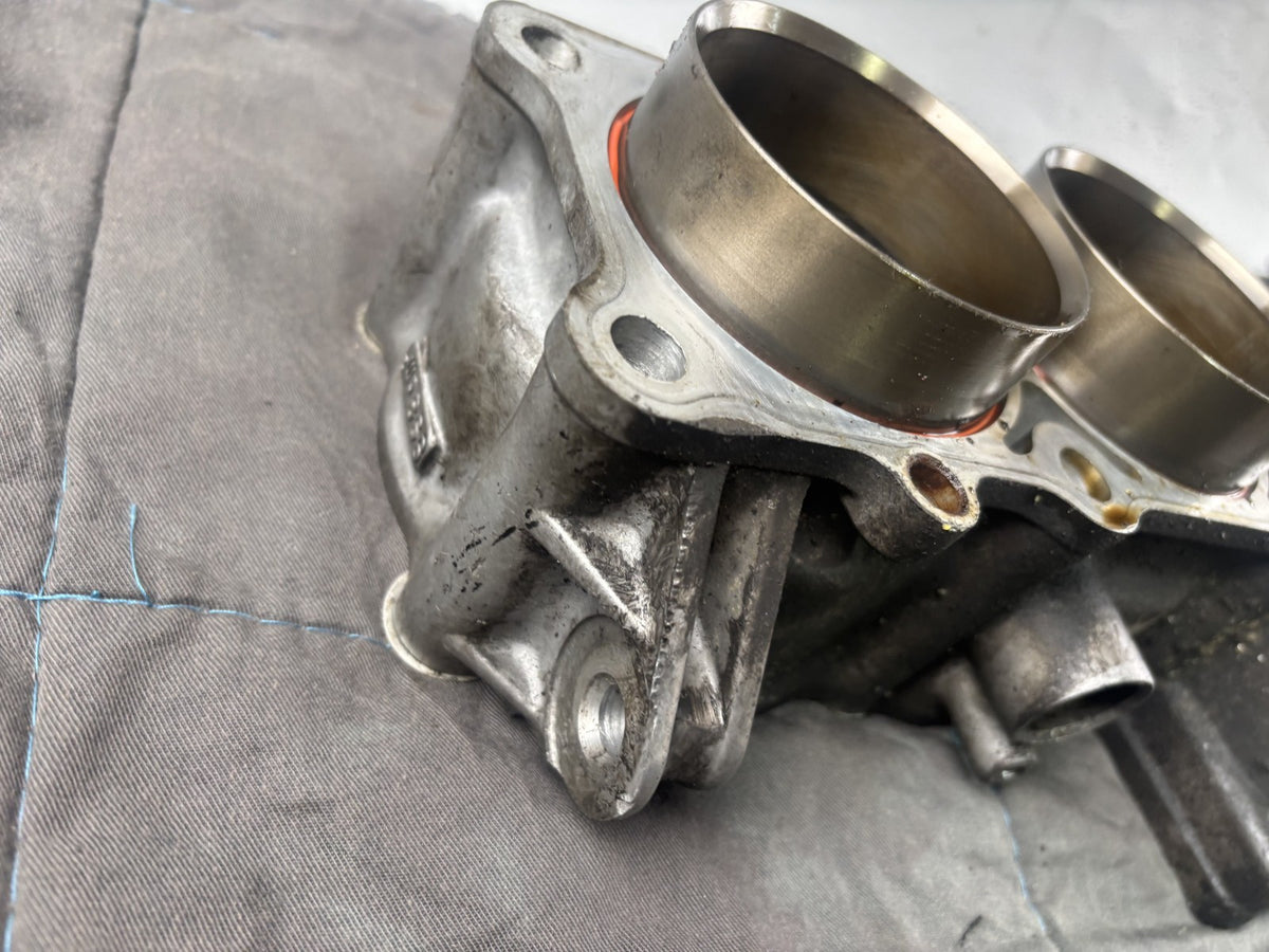 Honda CBR 1000F SC24 Zylinder Kolben Cylinder Motor Engine