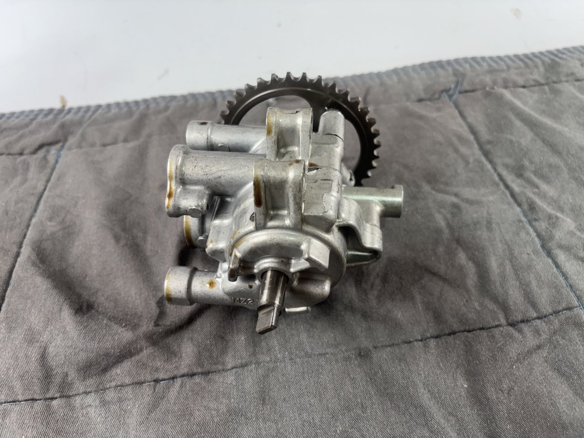 Honda CBR 1000F SC24 Ölpumpe oil pump Schmiermittelpumpe Engine Motor