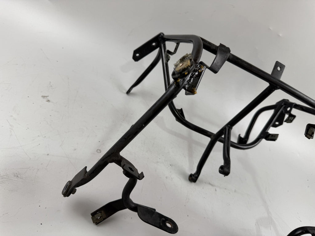 Triumph Daytona 1200 T300D Geweih Verkleidungshalter front vorne Maske
