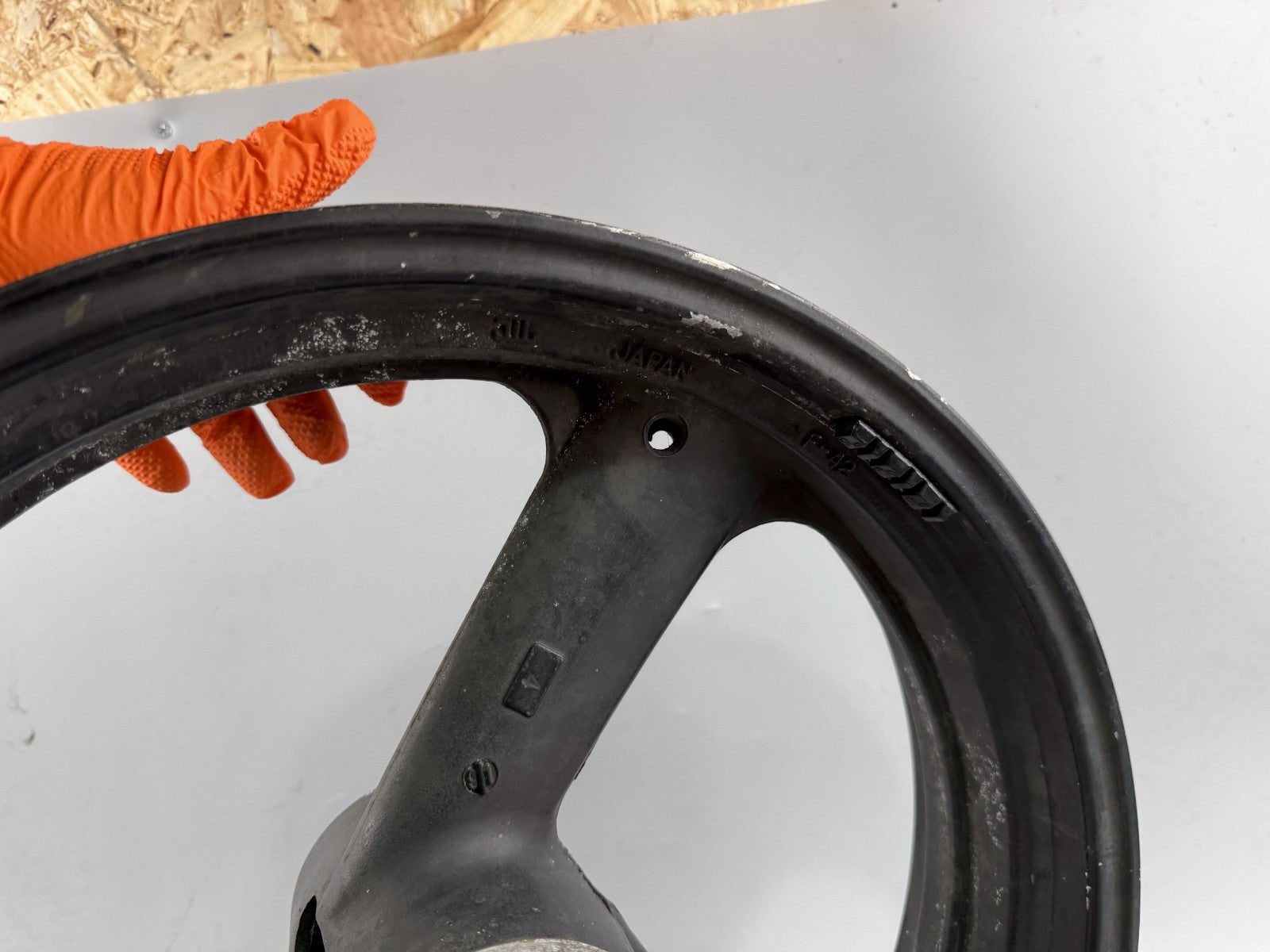 Yamaha FZR 1000 3LE Vorderradfelge Rim vorne front Rad Felge