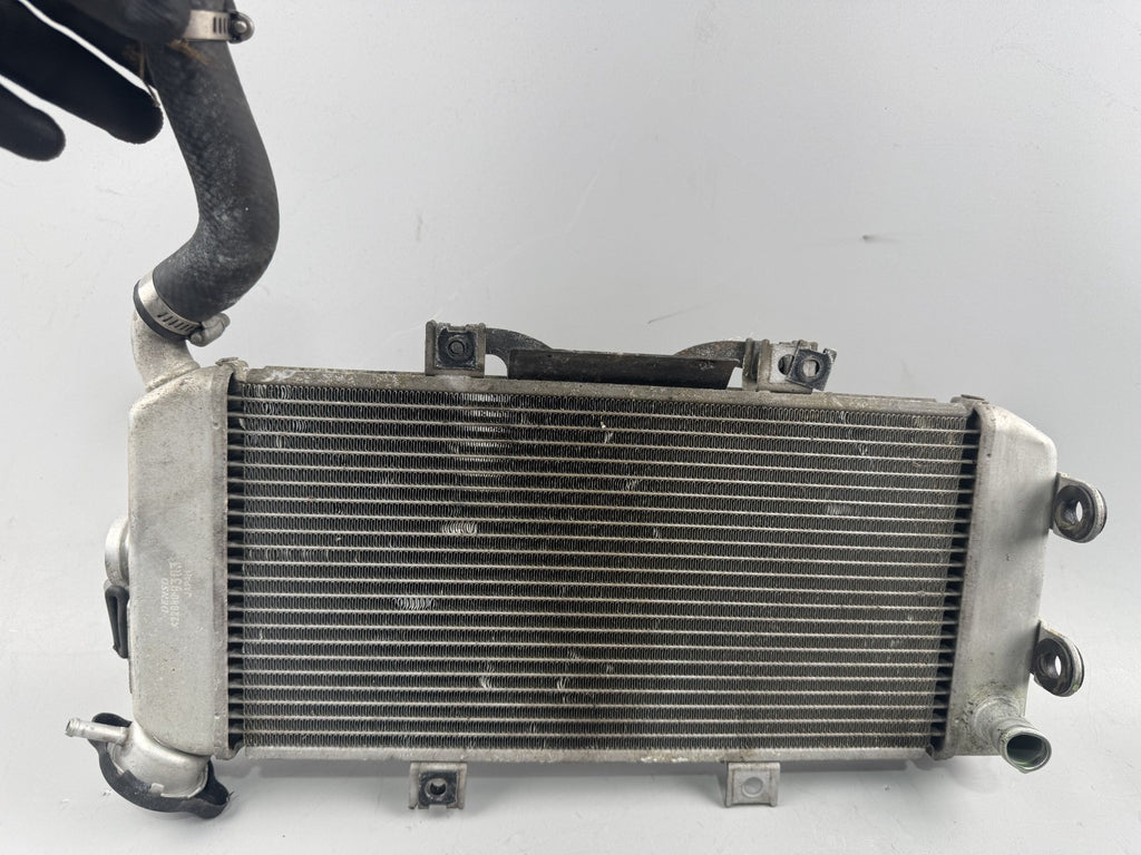 Kawasaki ER 6 N ER650A Wasserkühler Watercooler liquid Motor Engine Kühlung