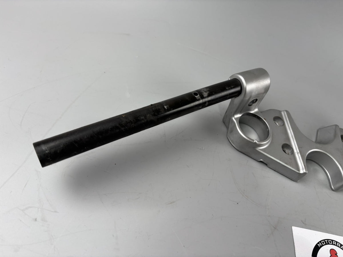 Suzuki GSX 750 F AK11 Lenker Stummellenker Handlebar rechts links Gabelbrücke