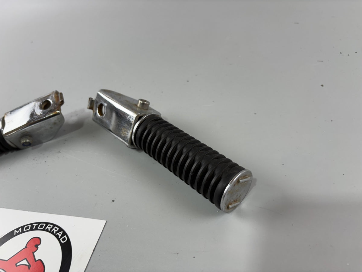 Honda CX500 C PC01 Güllepumpe Soziusfußrasten Fußraste Foot Hangers rechts links