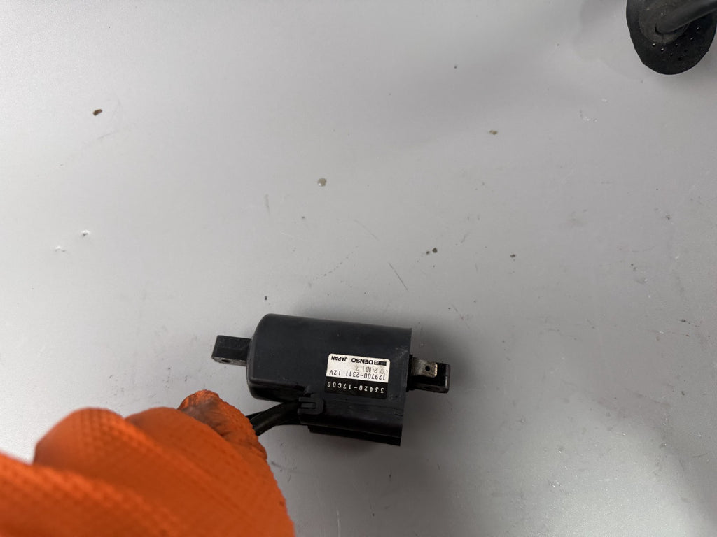 Suzuki GSX - R 1100 GV73C Zündspule Zündstecker Zündkabel Ignition Electric