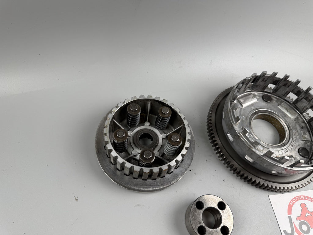 Kawasaki GPZ 900 R ZX 900 A Ninja Kupplung Kupplungskorb Clutch Motor Engine