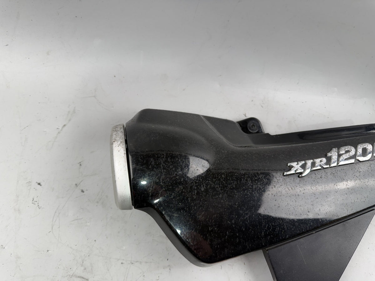 Yamaha XJR 1200 4PU Seitendeckel left Verkleidung Sidecover links Abdeckung