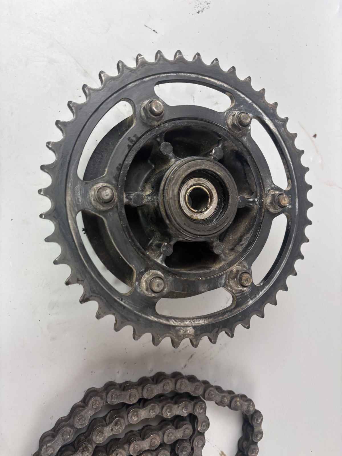 Yamaha TDM 850 3VD Kettensatz Kettenkit Chain Antrieb Kettenradträger