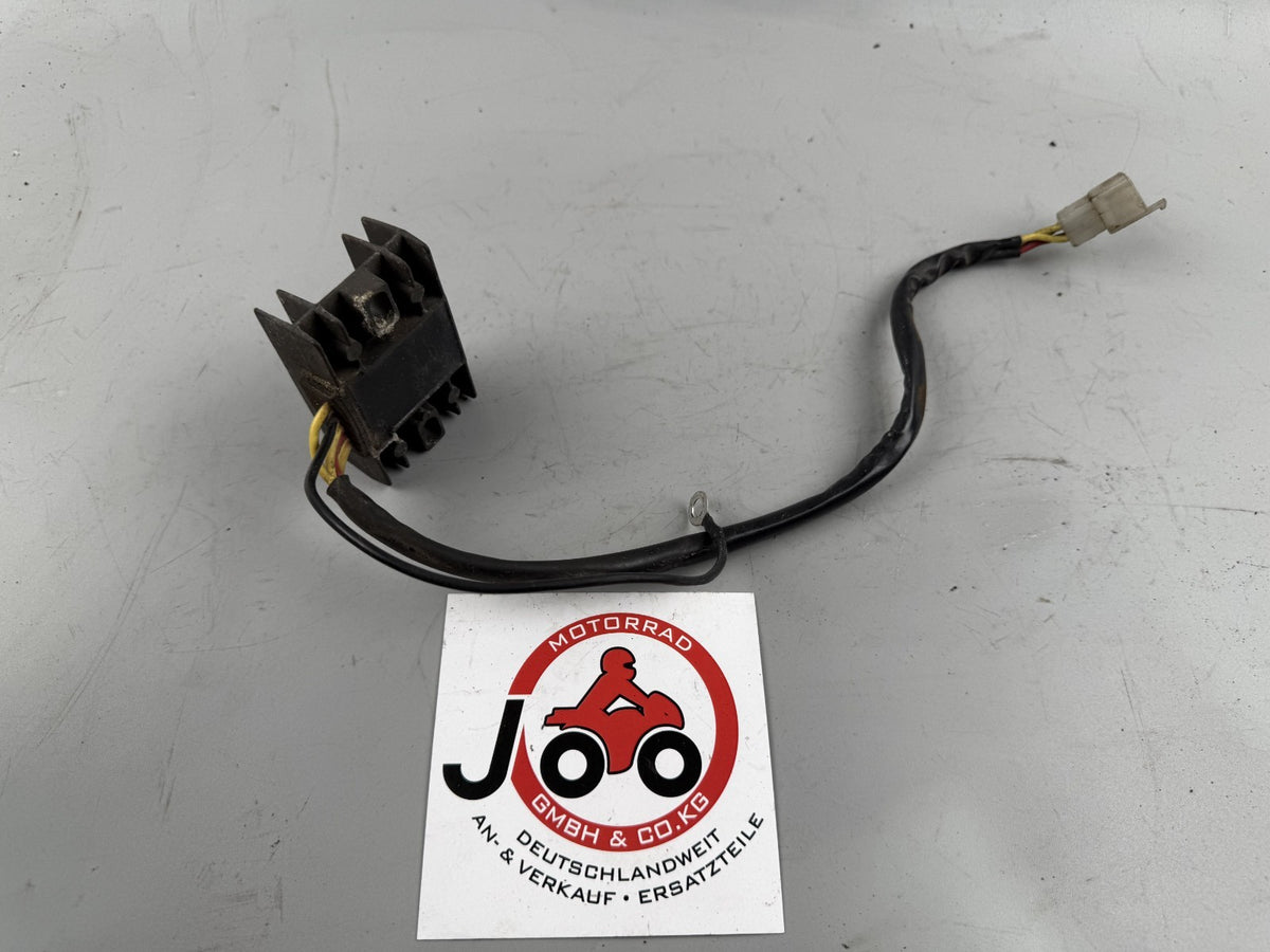 Suzuki GN250 NJ42A Spannungsregler Gleichrichter Electric