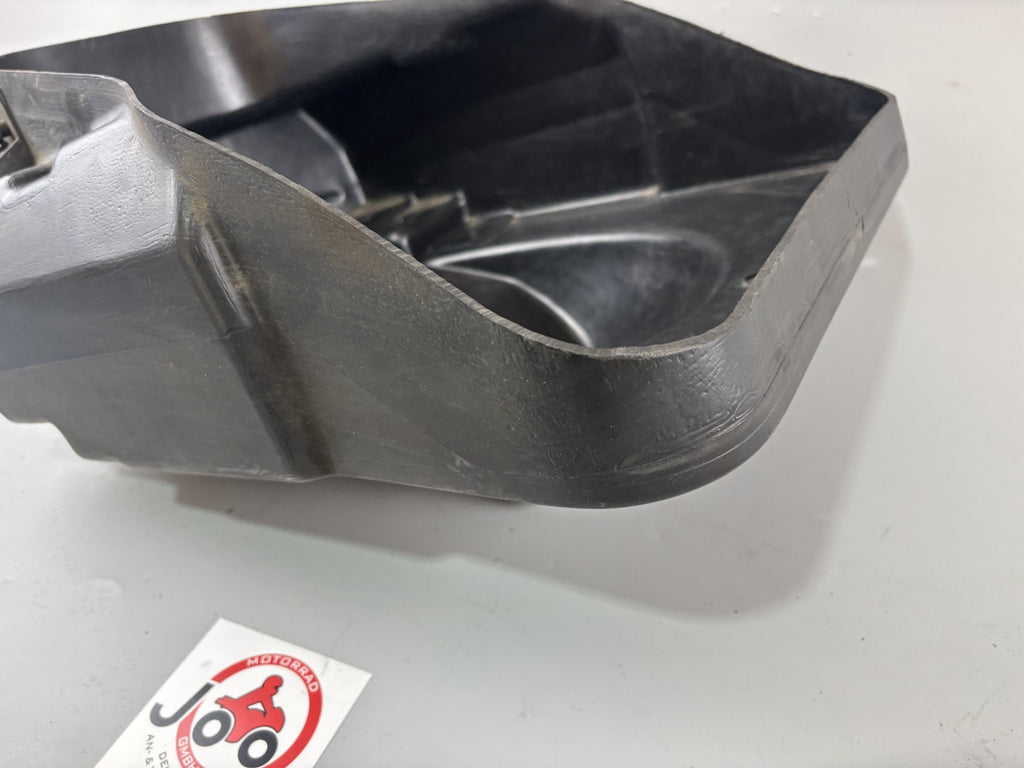 Yamaha Majesty 250 Helmstaufach Helmfach Verkleidung innen Kofferraum