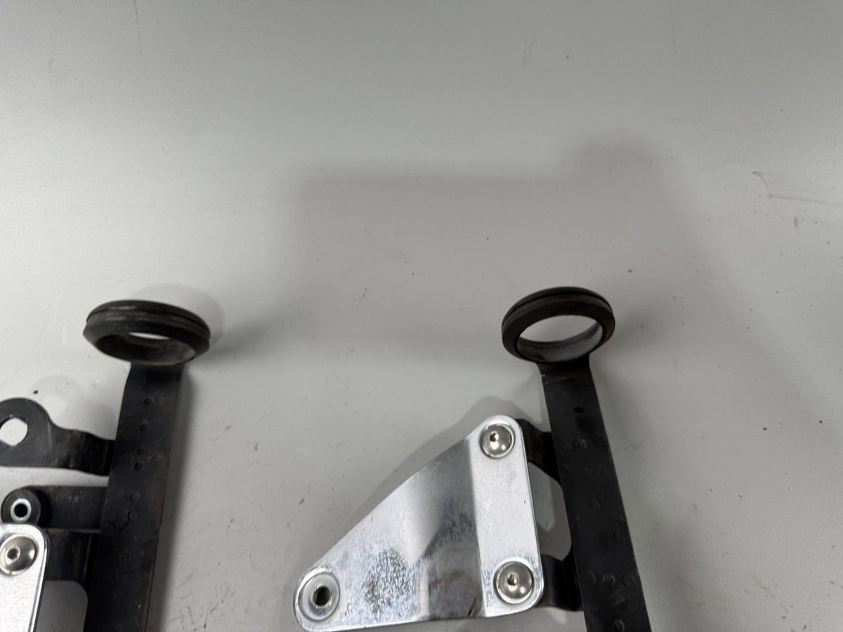 Suzuki GSF600 GN77B Bandit Scheinwerfer Halter headlight holder