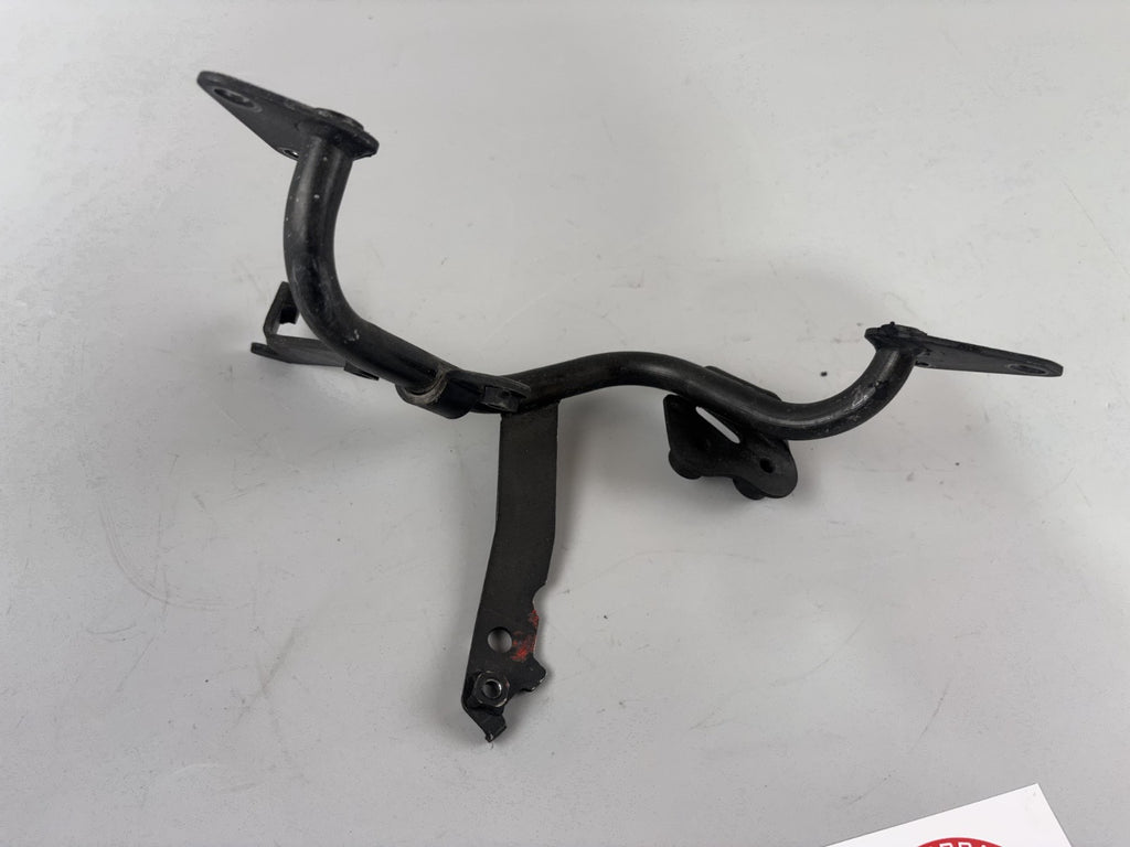 Honda VFR800 RC46/2 VTEC Halter Bracket