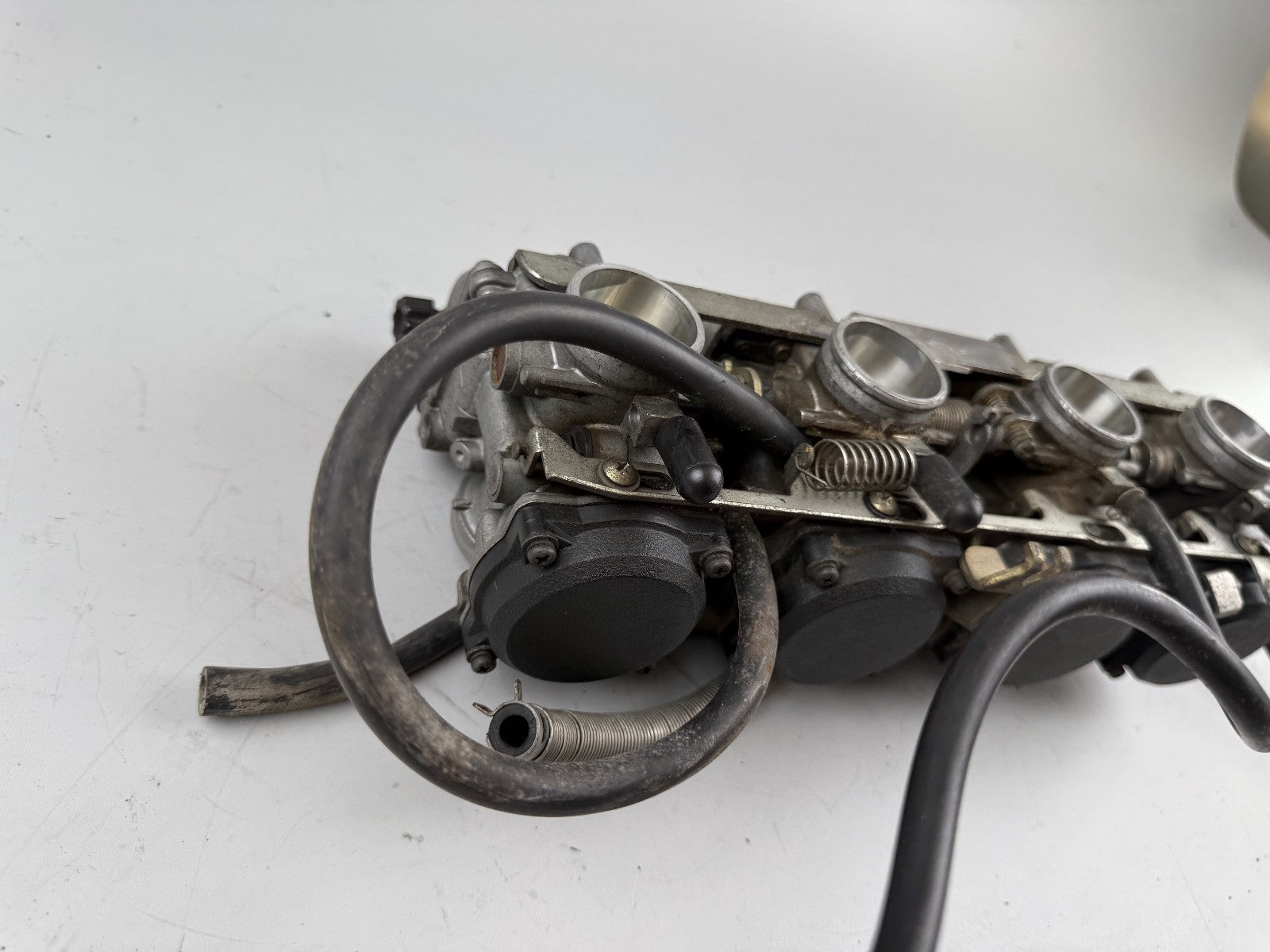 Suzuki GSX750 AE Inazuma Vergaser Carburetor Einspritzung Fuel Gas Motor