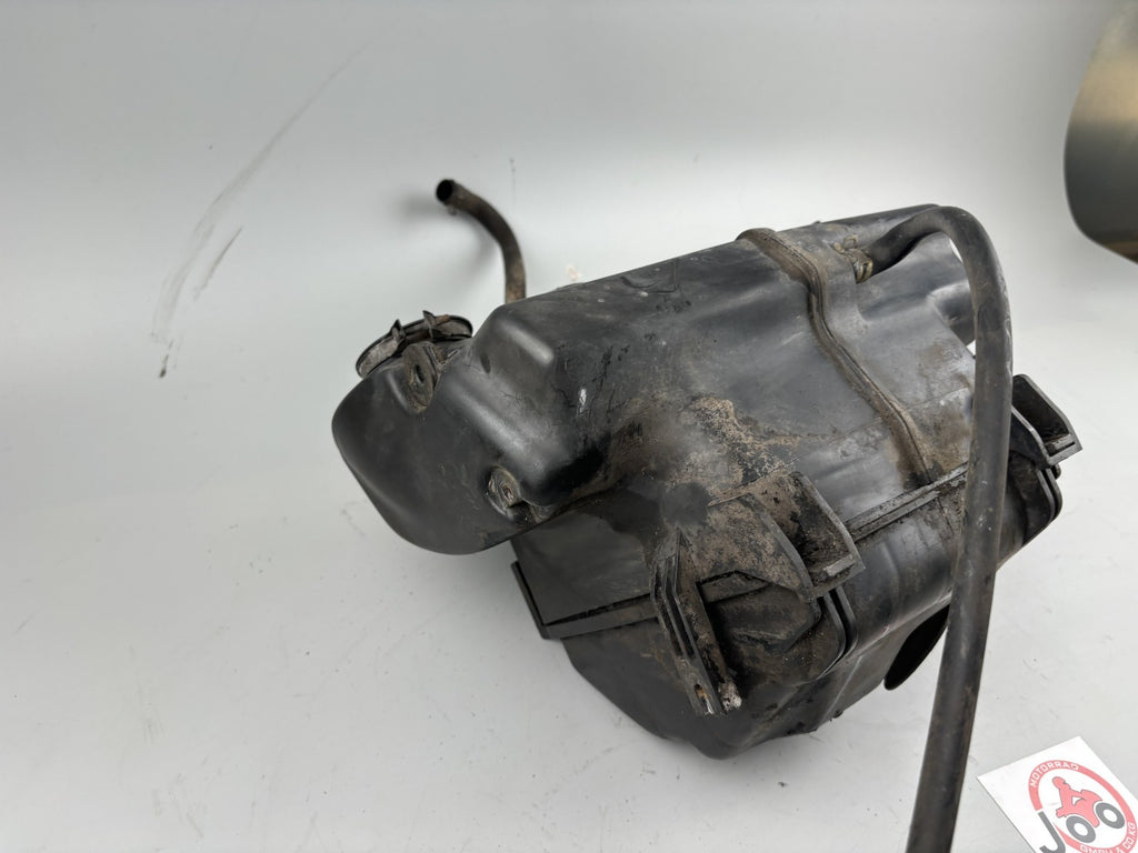 Suzuki GSF600 GN77B Luftfilterkasten Airbox