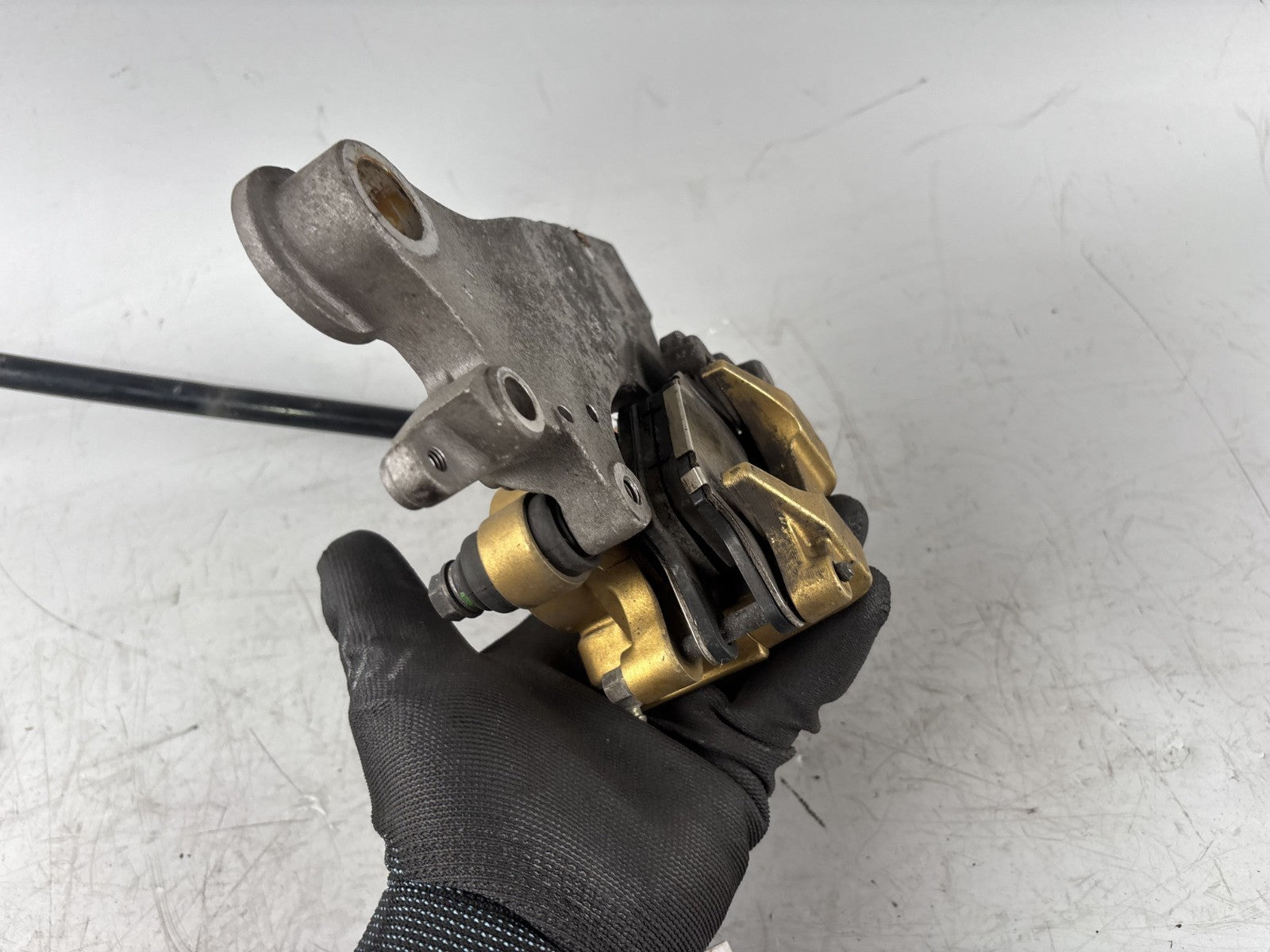 Honda CBF 600 S PC38 Bremssattel Pumpe Bremszange Brake hinten back