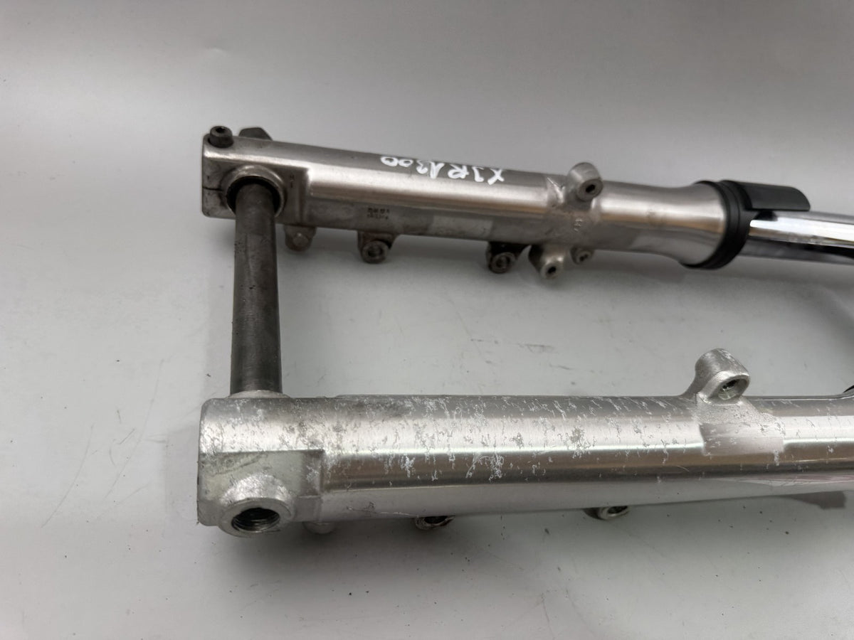 Yamaha XJR1300 RP02 Gabel Fork Federung Standrohr Tauchrohr Absorber Fahrwerk