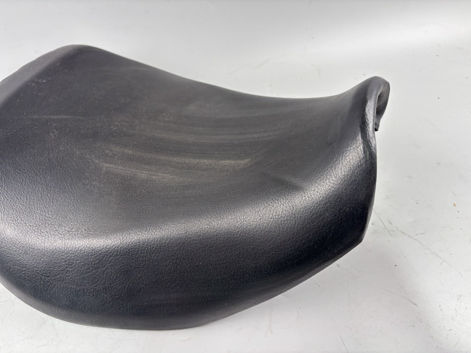 Suzuki RF 600 R GN76A Fahrersitz Drivereat Sitzbank Sitz vorne front