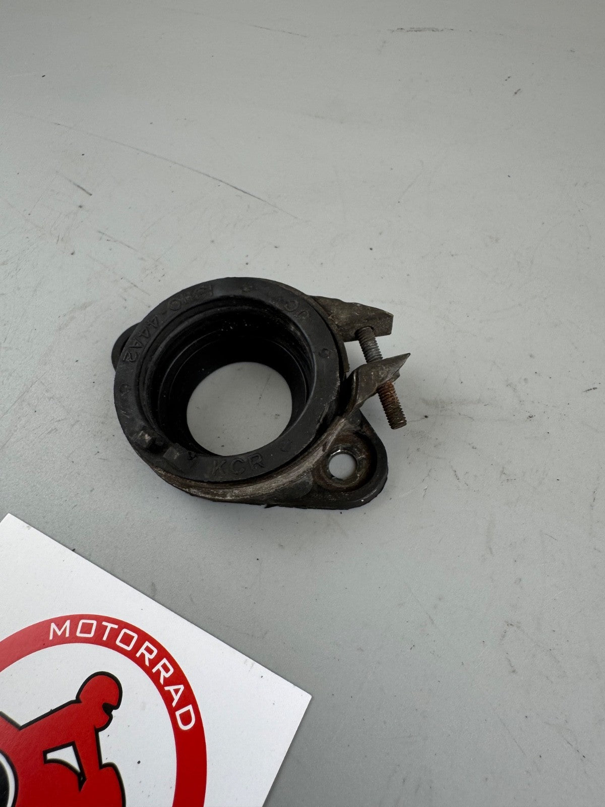 Suzuki DR 125 SF44A Ansaugstutzen Anssauggummi Vergaser Gummi