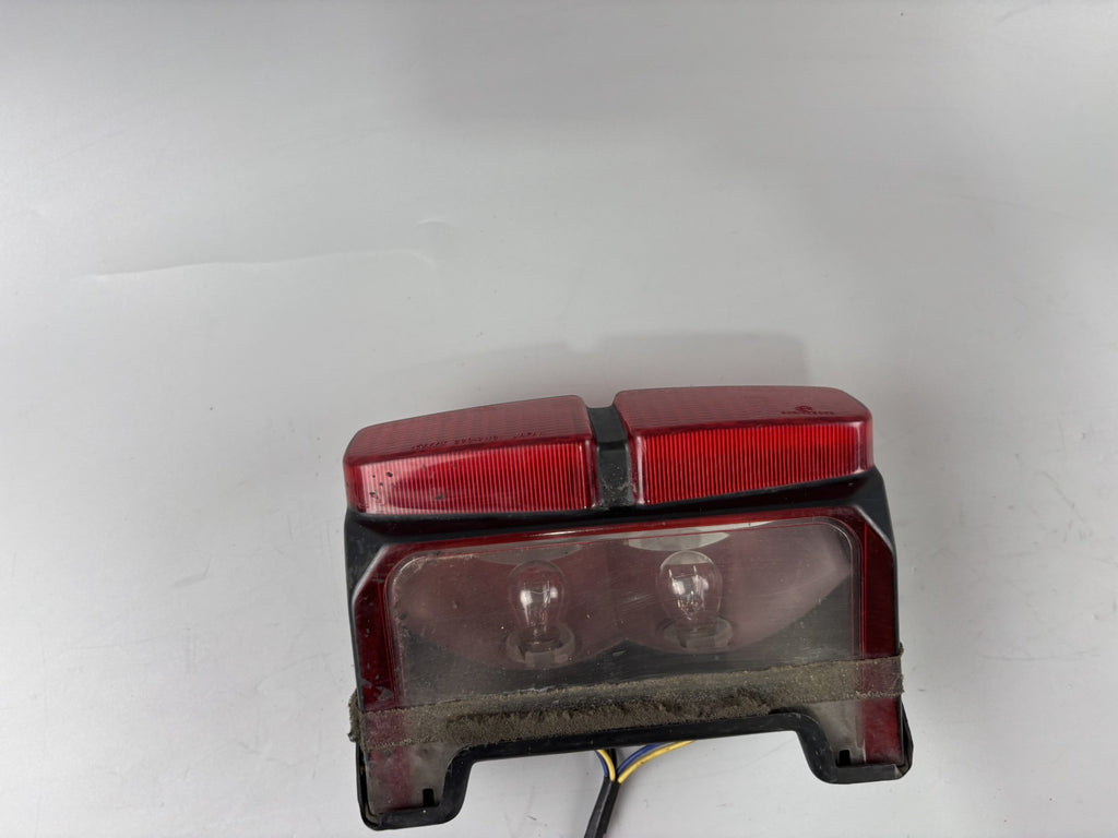 Yamaha FZS600 Fazer RJ02 Rücklicht Bremslicht Backlight Brakelight Licht Lampe