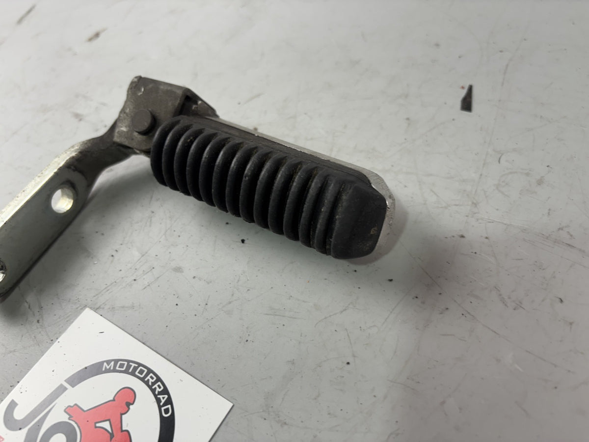 Suzuki GSX 750 AE Inazuma Fußrasten Footsteps vorne Front Hangers rechts