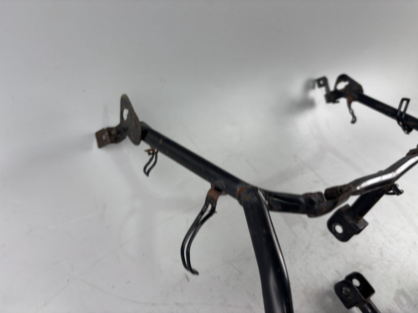 Suzuki GSX-R 750 W GR7BB Geweih Halterung Verkleidung Cover Maske Kanzel