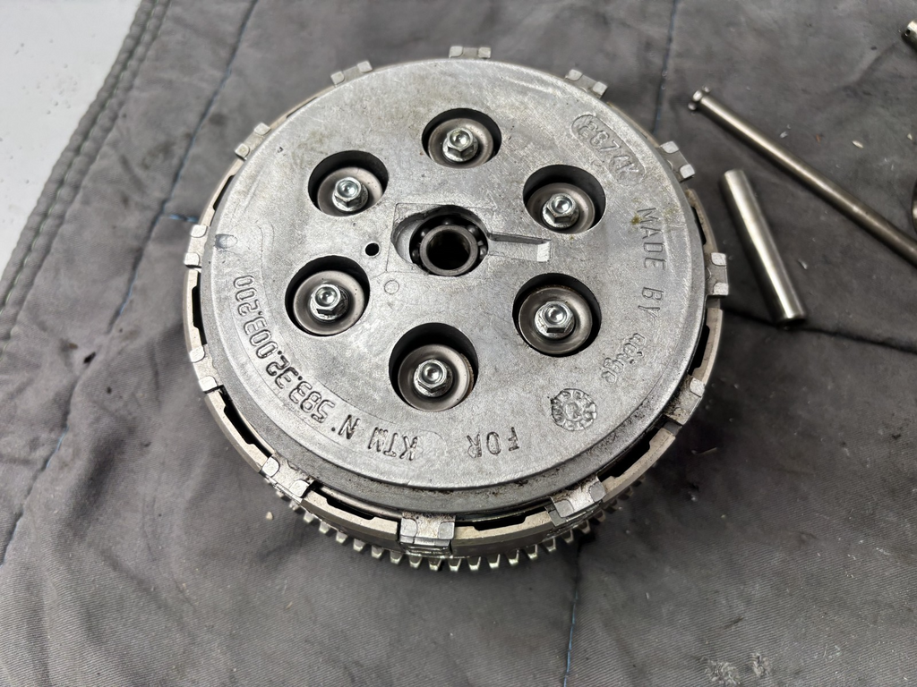 KTM LC4 620 SC Supercompetition Kupplung Clutch Motor Engine Korb Lamellen
