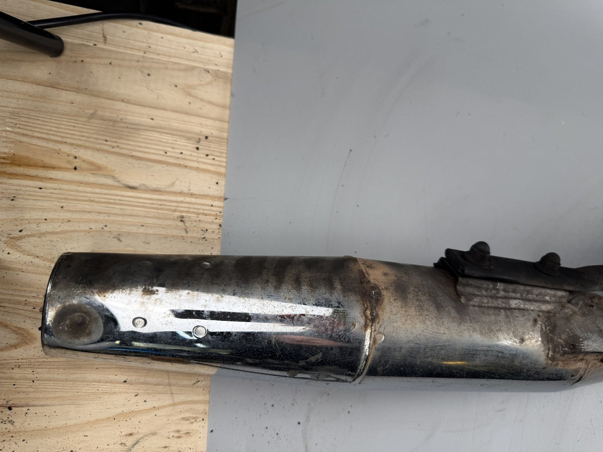 Honda VT600C Shadow Auspuffanlage Auspuff Exhaust Downpipe Schalldämpfer