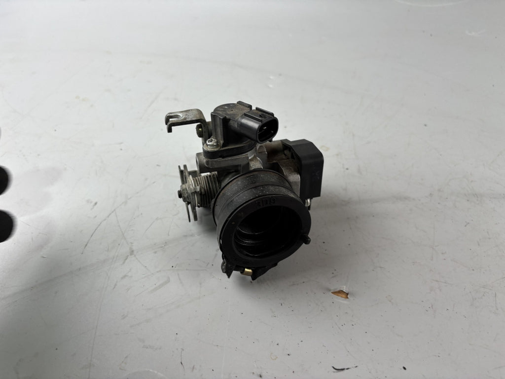 Yamaha YBR 125 RE05 Einspritzanlage Drosselklappe Fuel Gas